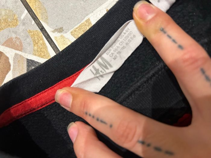 Lot de pulls Marvel - photo numéro 6