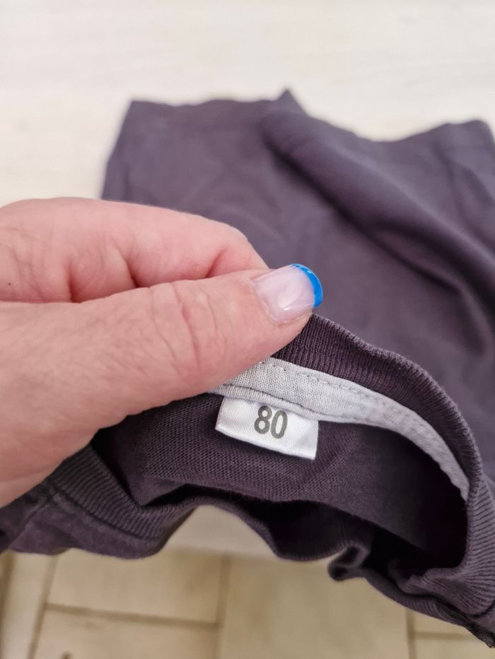 T-shirt taille 80 - photo numéro 3