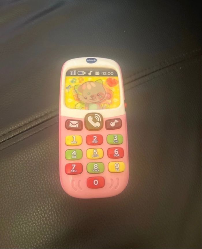 Téléphone interactive - photo numéro 2