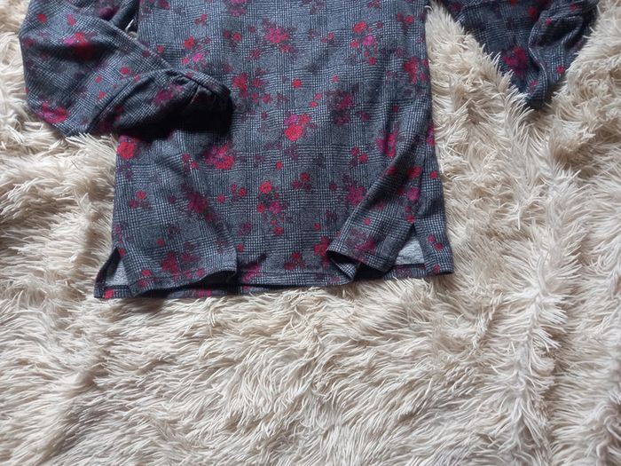 💝 -50% Blouse longues manches fleurie - photo numéro 4