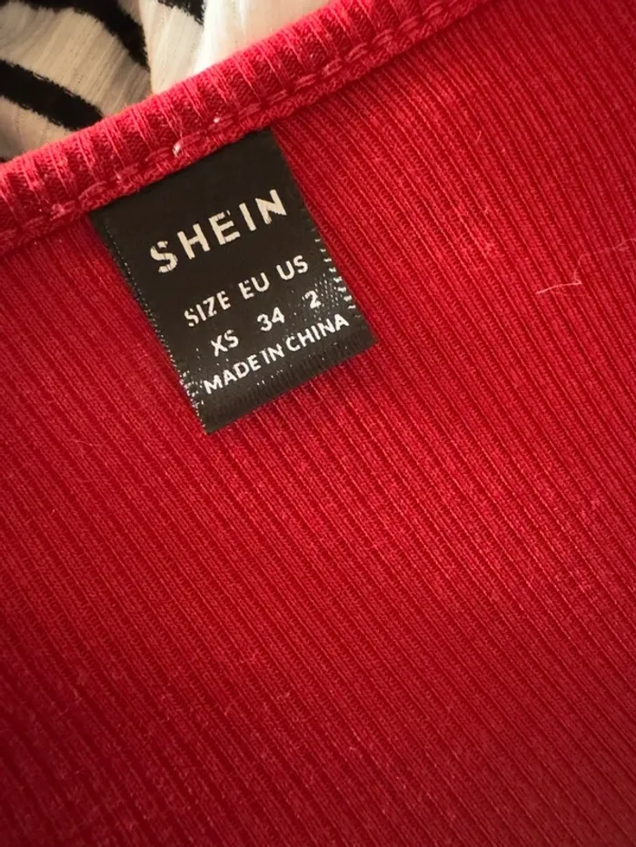 Top rouge shein - Taille XS - photo numéro 3