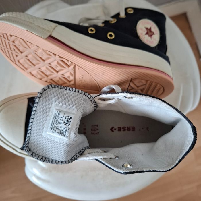 Converse - photo numéro 4