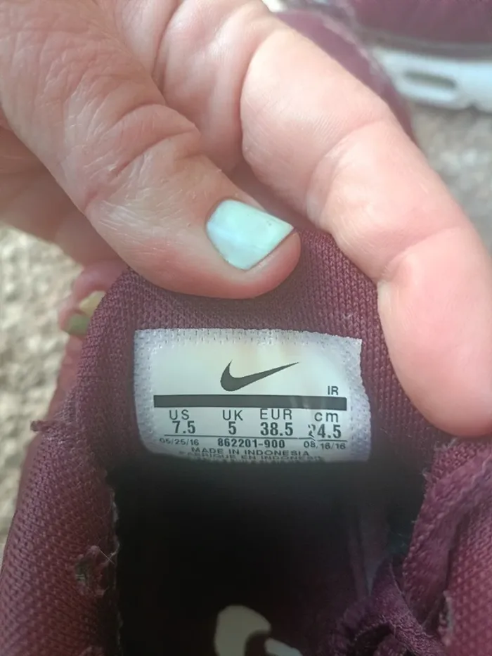 Baskets Nike tn - photo numéro 5