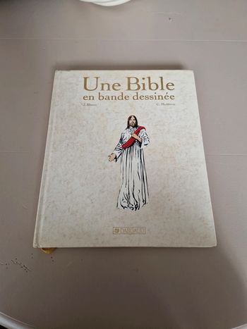 Une bible en bande dessinée.