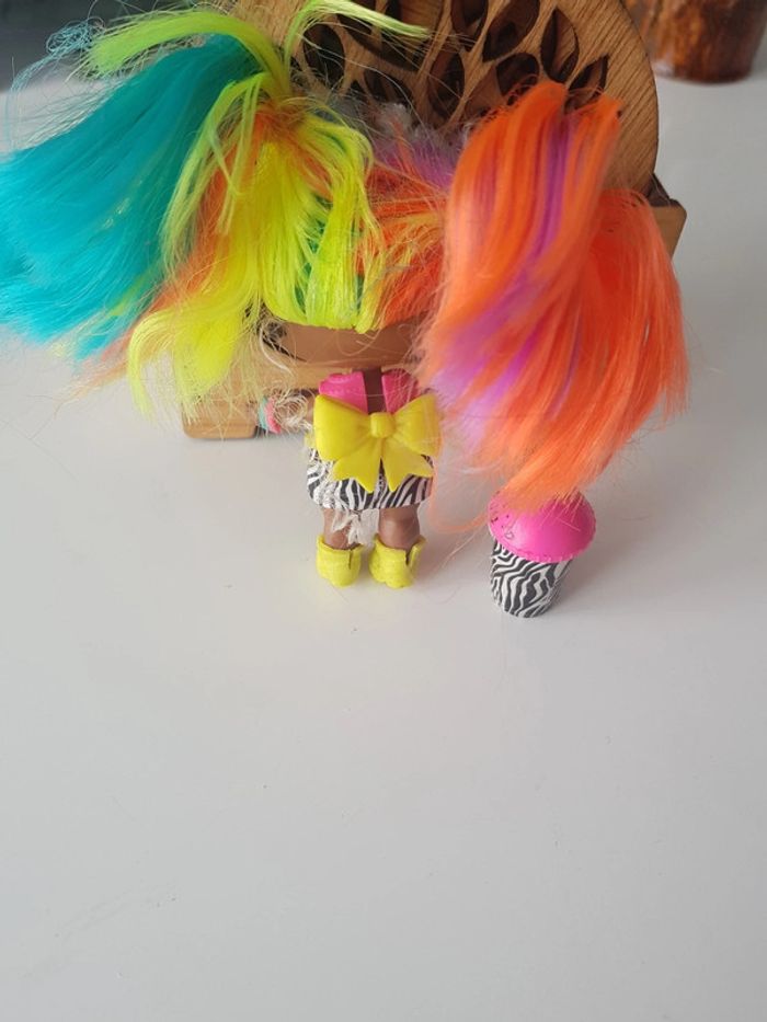 Poupée LOL - photo numéro 2