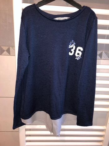 Pull fin H&M taille 10/12 ans en tbe à 5 euros