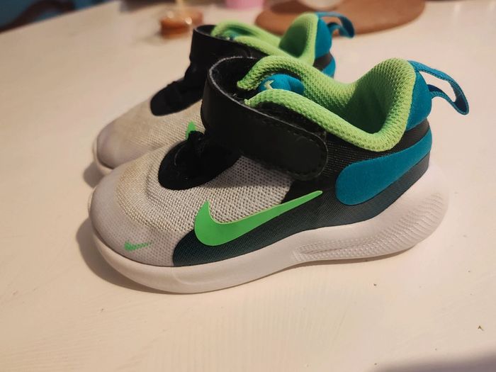 Nike bébé - photo numéro 3