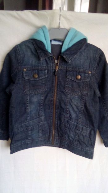 Veste en jean à capuche "NKY"