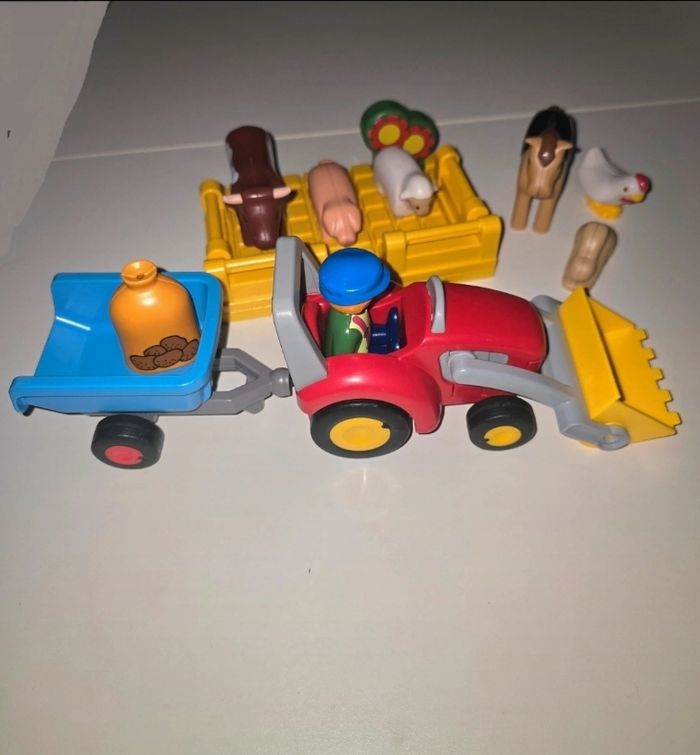 123 playmobil lot paysan, tracteur,  champs et animaux