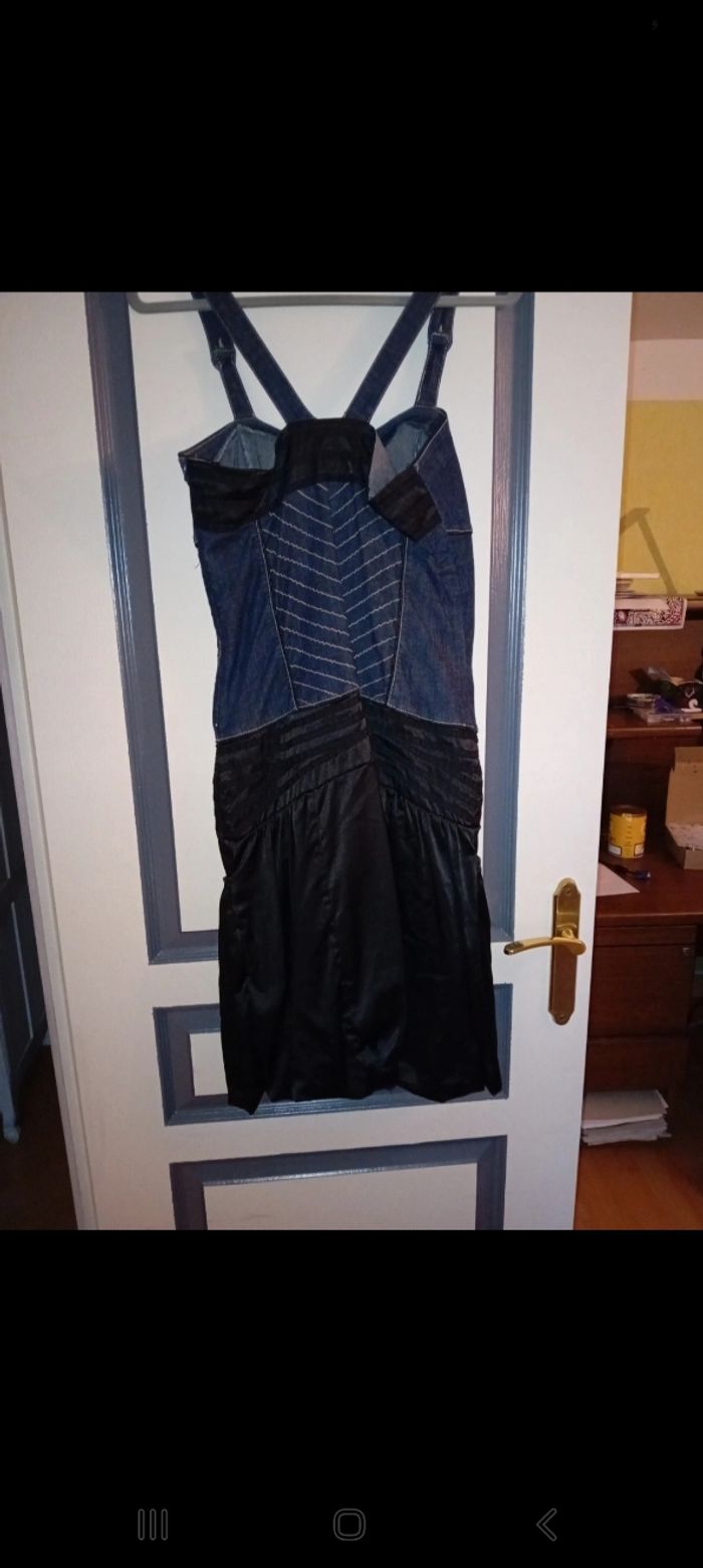 Robe sympa - photo numéro 2