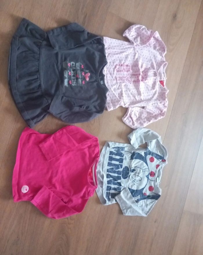 Lot vêtements fille 12 mois - photo numéro 2