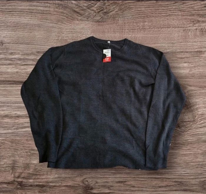 Pull homme taille XL et short
