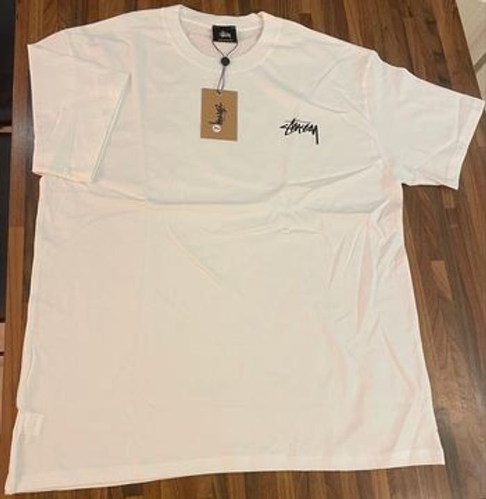 Tee shirt stüssy - photo numéro 3