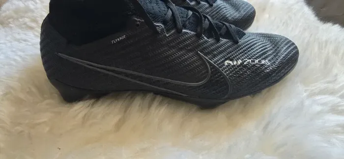 Chaussures foot nike Zoom mercurial taille 38.5 - photo numéro 3