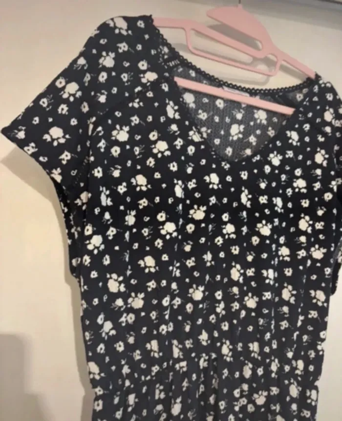 Robe neuve bleu marine à petites fleurs blanches Mim - T38 - photo numéro 4