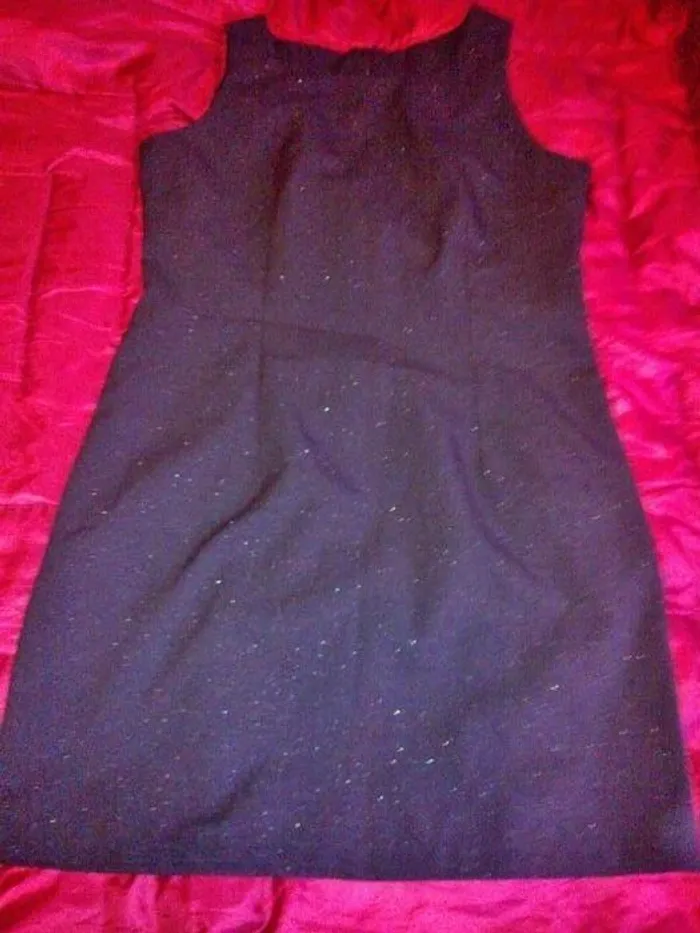 robe de revéillon noir pailleté argent 42