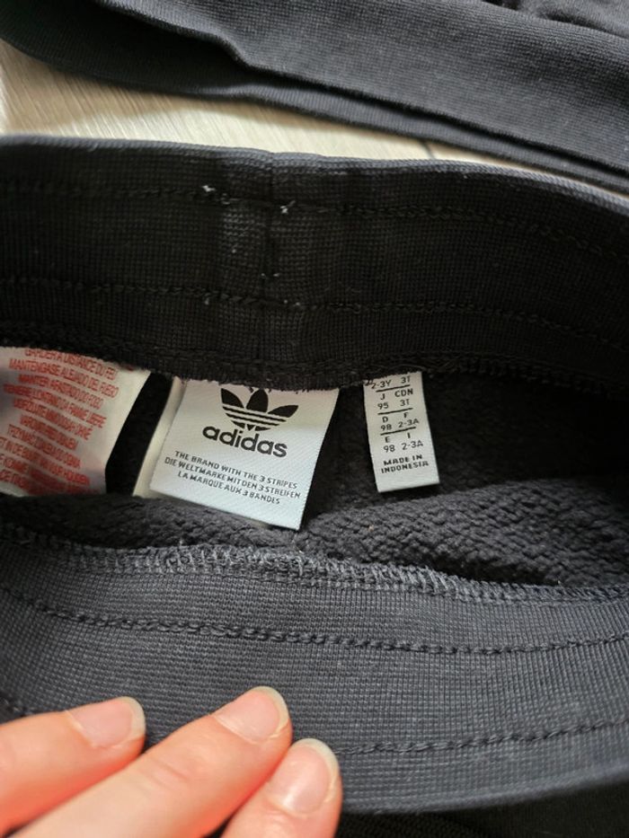 Survetement adidas 2/3ans - photo numéro 4