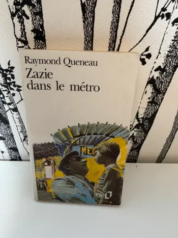 Livre Zazie dans le métro