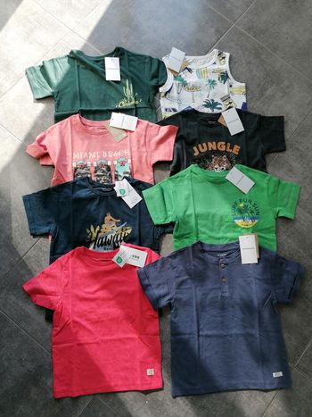 Lot tee shirt/débardeur neuf 5 ans vertbaudet