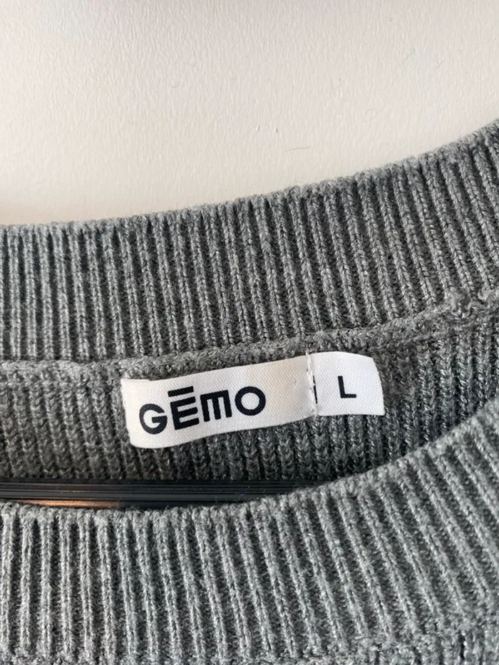 Pull gris - photo numéro 4