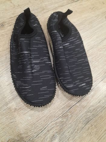 Chaussures eau taille 32