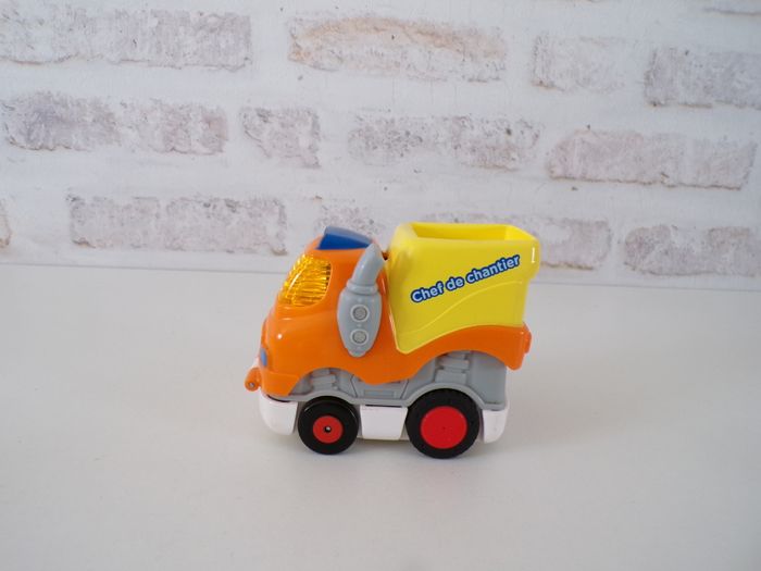 Camion de chantier - Tut Tut Bolides - Xavier (J12) - photo numéro 2