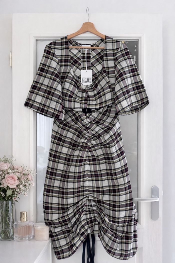 Robe Ganni à carreaux – neuve avec étiquette – effet froncé - photo numéro 1