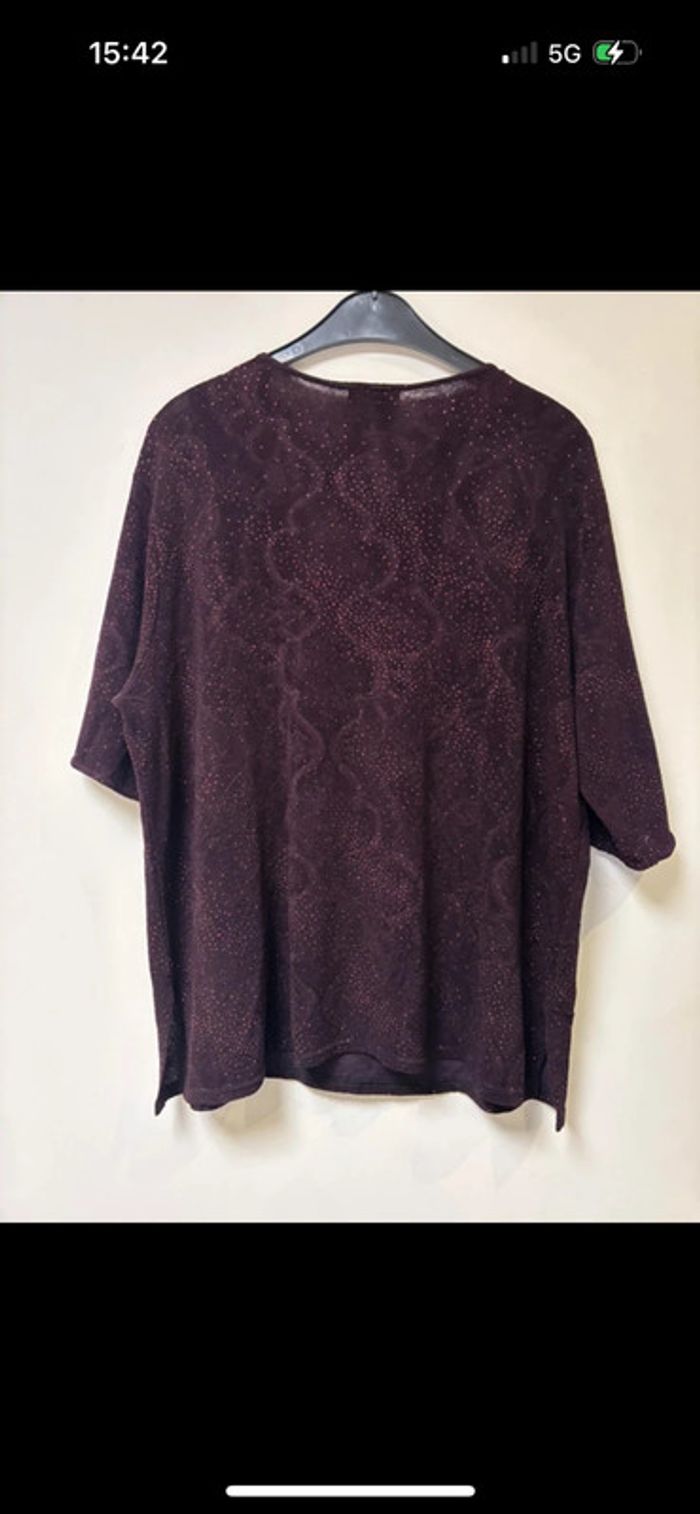 Joli haut prune foncé avec brillant Mode Paris taille 52 entre aisselles 64 cm - photo numéro 3