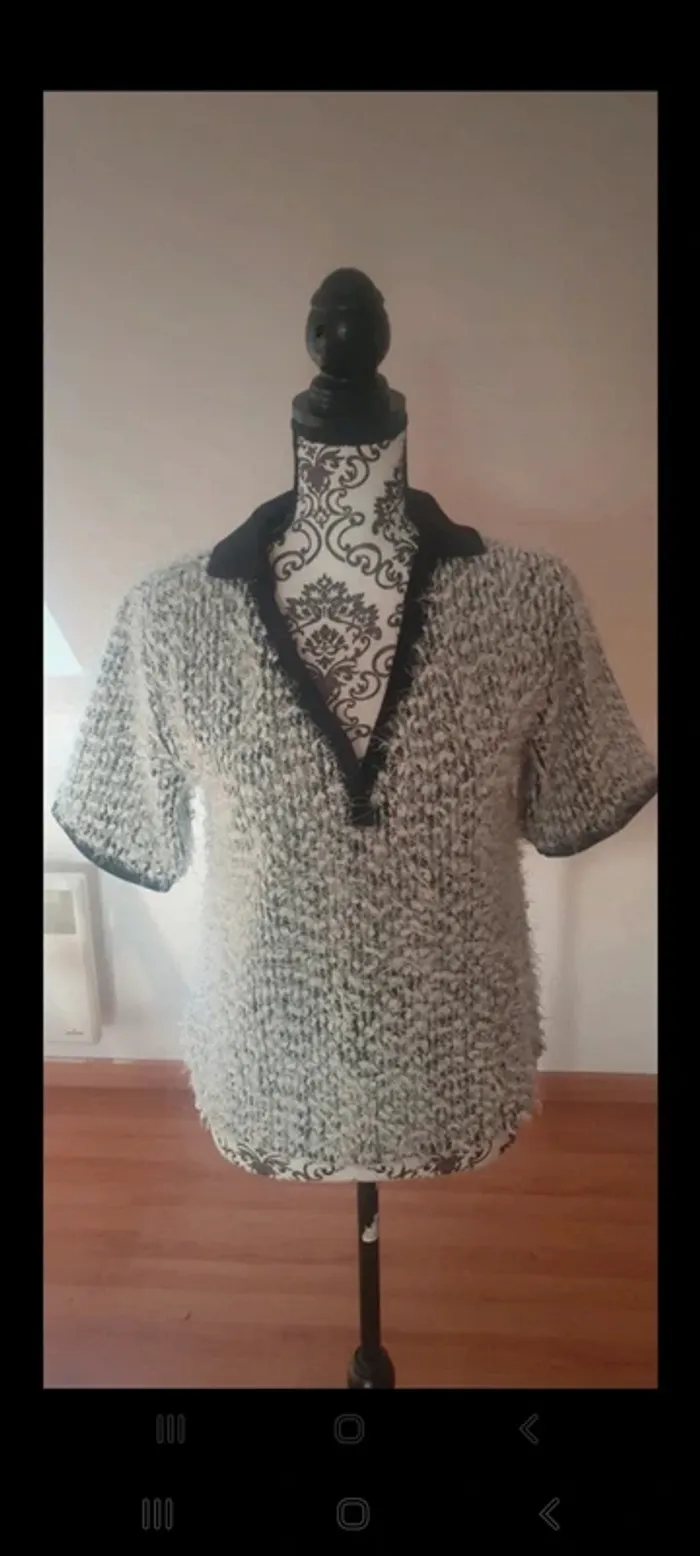 Pull vendu  à l unité ou en lot - photo numéro 19
