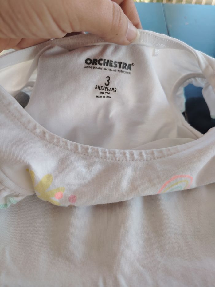 Lot 2 robes et 1 combi - photo numéro 5