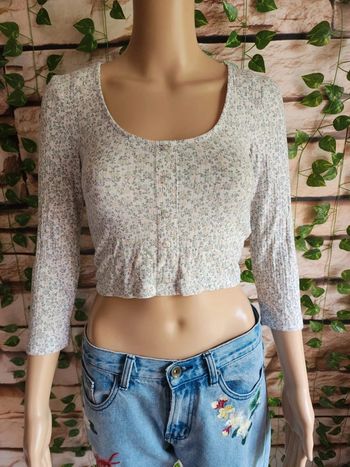🌸Croptop Fleurie Don’t Call me Jennyfer Taille 34🌸