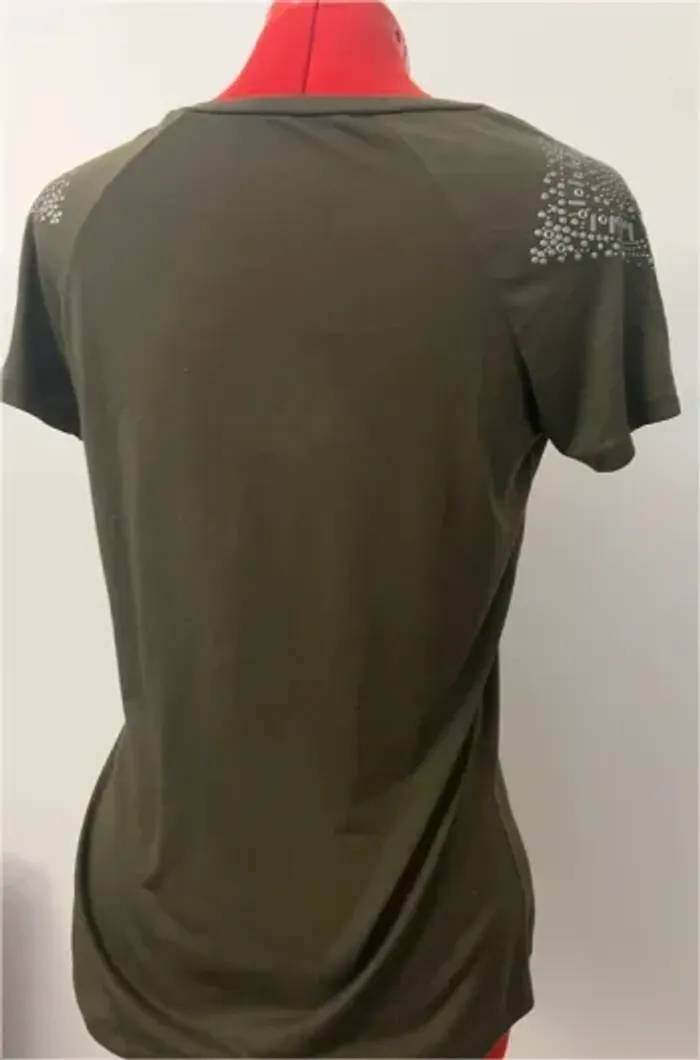 Blouse manches courtes kaki épaules avec détails métalliques Jennyfer - photo numéro 6