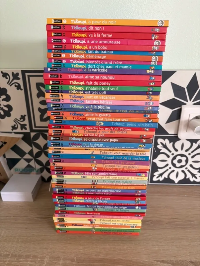 Lot de 56 livres T’choupi