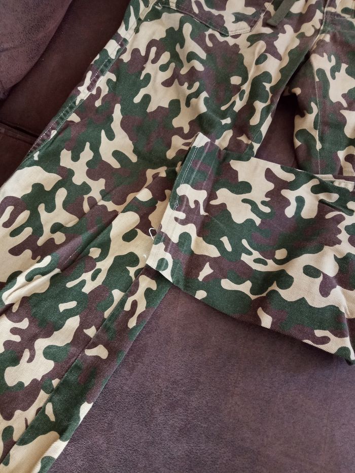 Pantalon camouflage Taille 38 "Denim Pimkie" - En parfait état - photo numéro 2