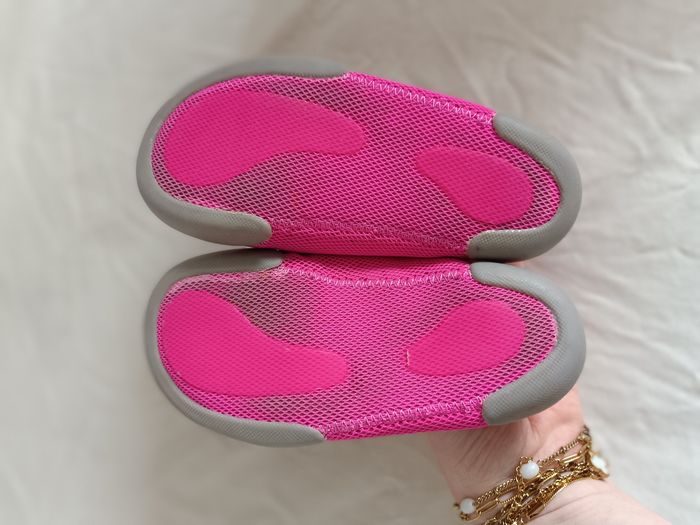 Chaussons 27 - photo numéro 2