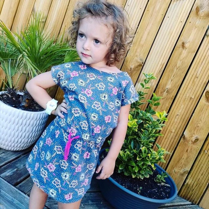 3 ans robe été tape a l'oeil ( étiquette coupée)