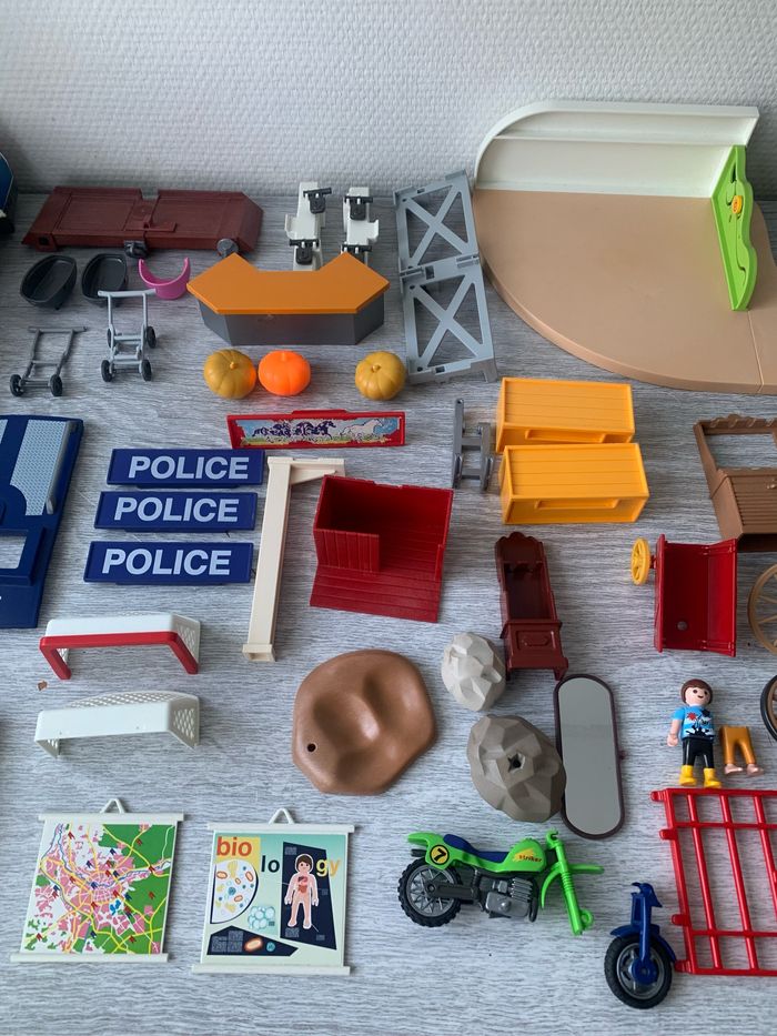 Lot de pièces détachées Playmobil - photo numéro 3