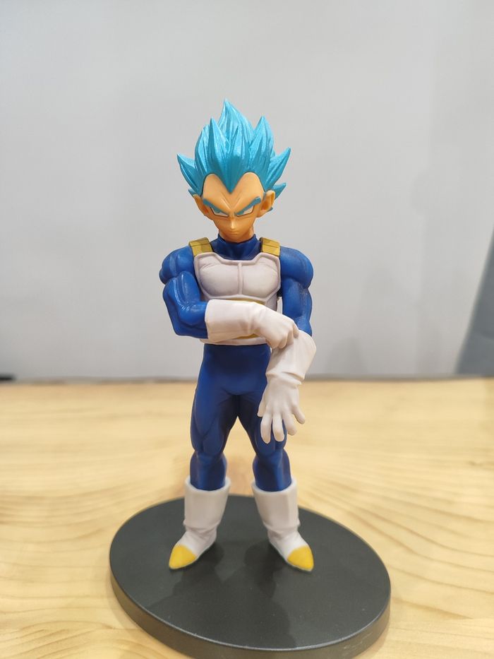 Figurine végéta ssj blue