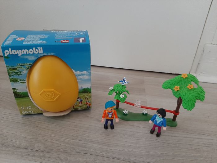 ŒUF DE PÂQUES JAUNE : ENFANTS ÉQUILIBRISTES "PLAYMOBIL" - Réf.6839 - n°95 - photo numéro 2