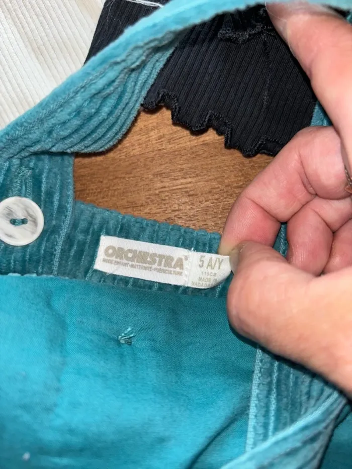 Lot de 2 haut kiabi 4 ans/salopette short orchestra 5 ans - photo numéro 7