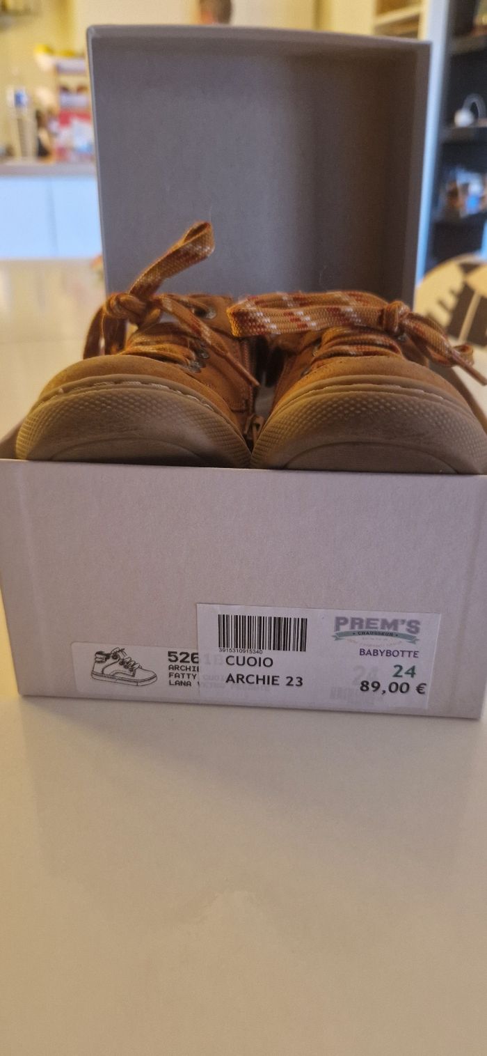Babybottes taille 24 - photo numéro 3