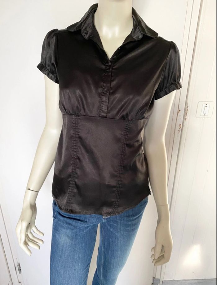 Blouse satinée – Camaïeu – Noire à manches courtes – Taille 38/M – Bon état - photo numéro 2