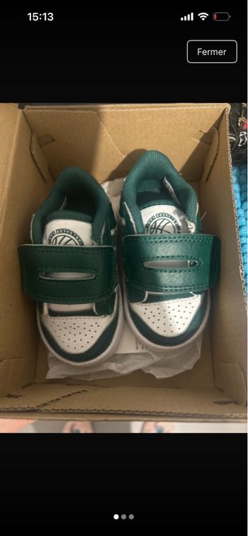 Chaussures adidas J