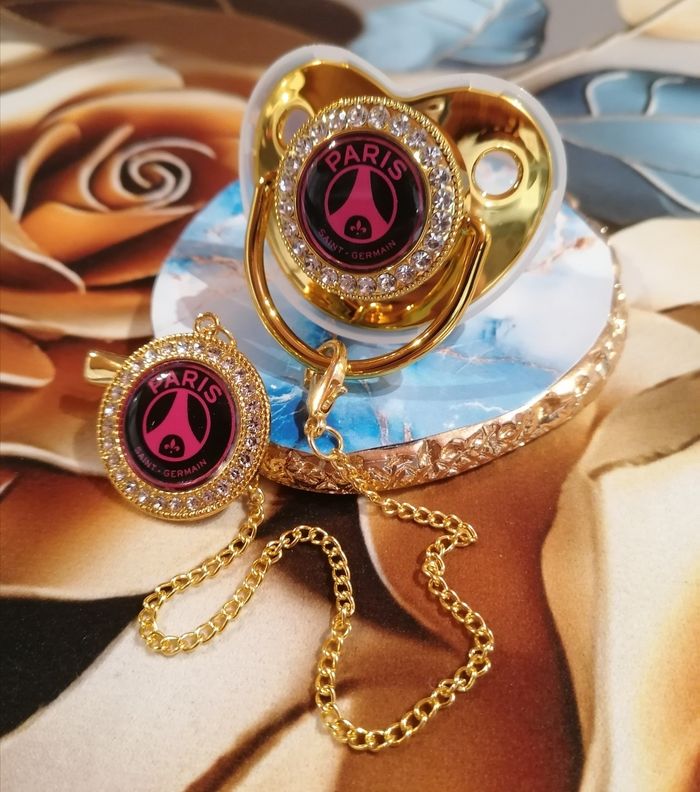 Tétine doré paris saint Germain rose - photo numéro 2
