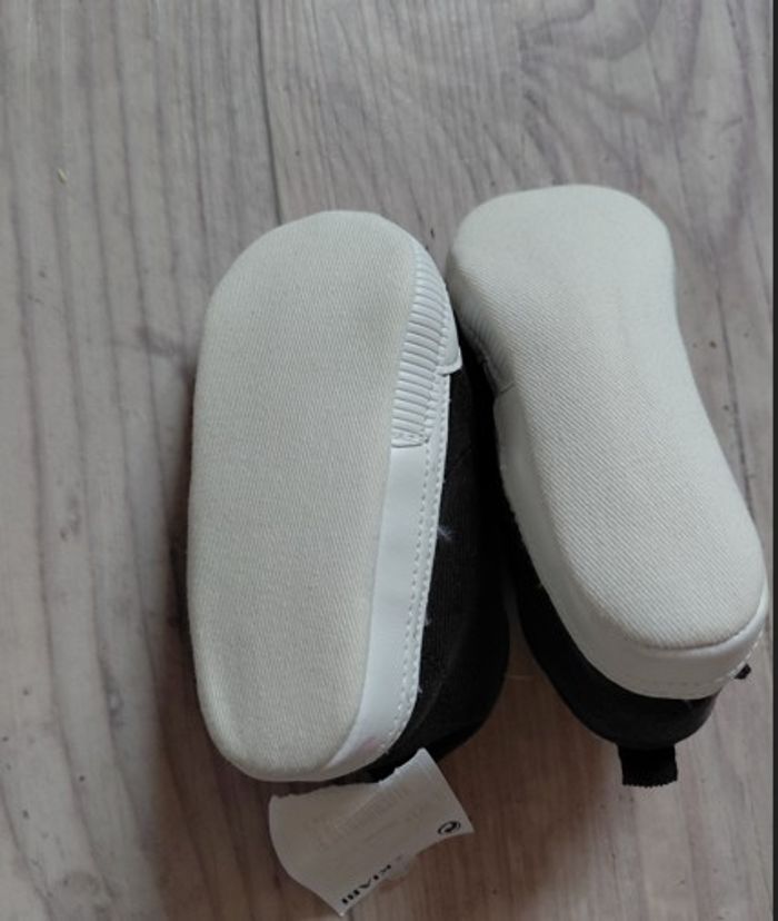 Chaussures fourres Kiabi, 9 12 mois, neuves - photo numéro 3