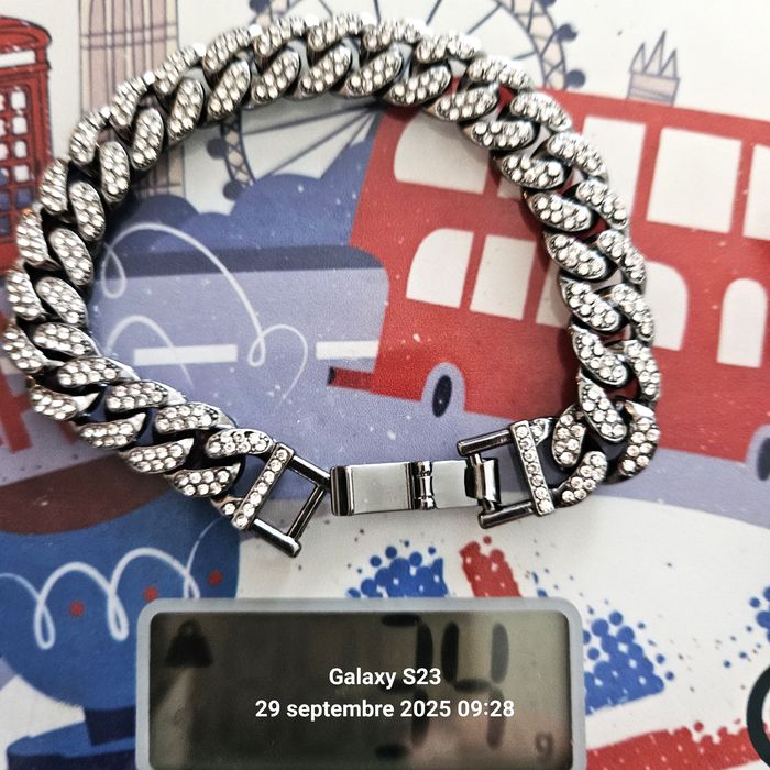 🤍 Gourmette Argent Blanc avec Détails en Strass - photo numéro 3