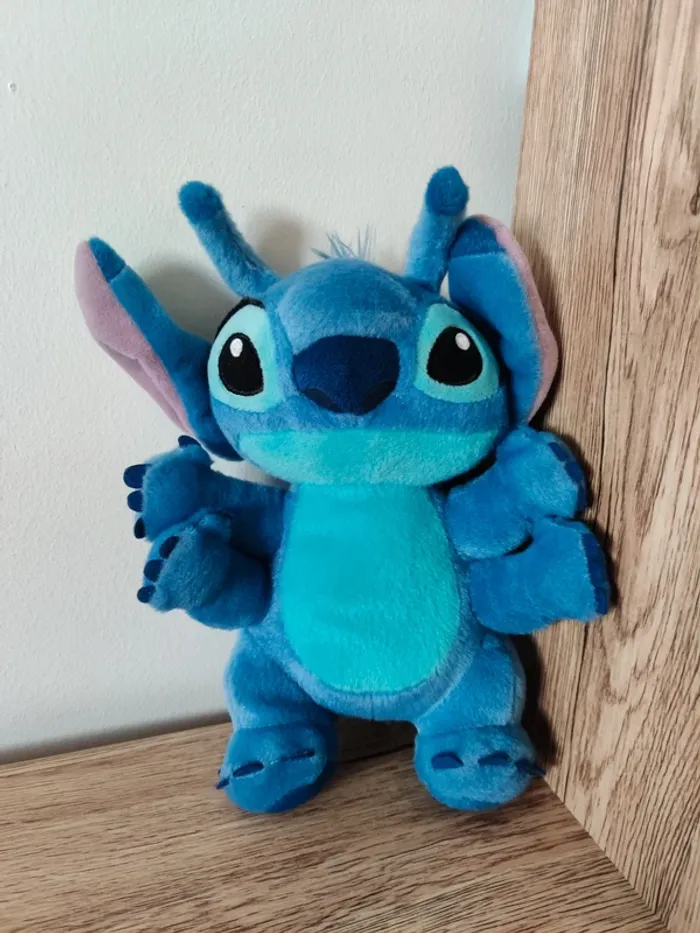Peluches Stitch et Angel Disneyland Paris - photo numéro 2