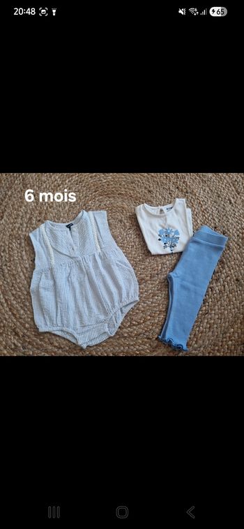 Lot vêtements bébé fille taille 6 mois