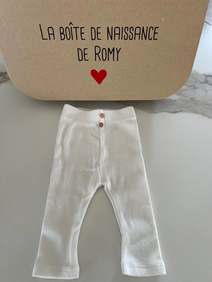 Legging 3 mois kiabi neuf juste lavé