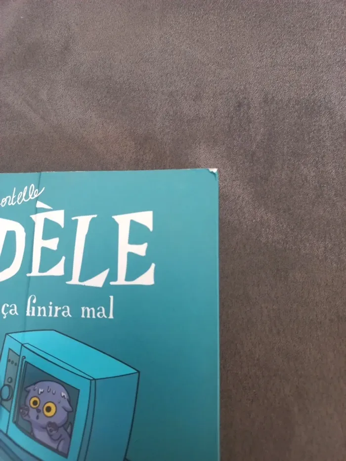 Bd mortelle adèle tome 1 - photo numéro 3